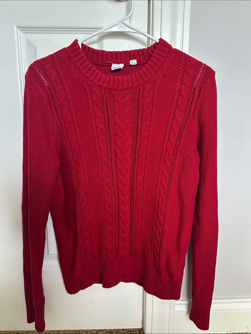 GAP Red Cable-Knit Crewneck Sweater